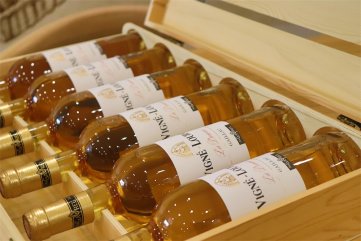 鄭州開(kāi)個(gè)紅酒莊投資多少錢